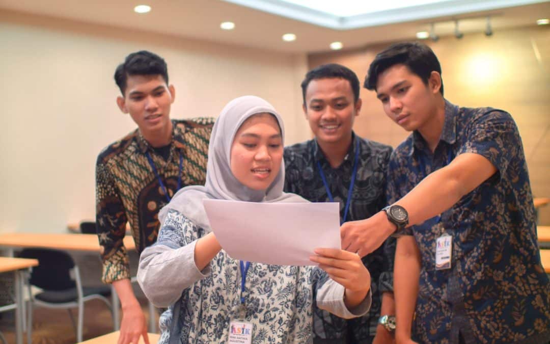 Tingkatkan Kualitas SDM Jawa Timur, Mandiri Utama Finance Kembali Buka Pendaftaran ASIK Batch 6